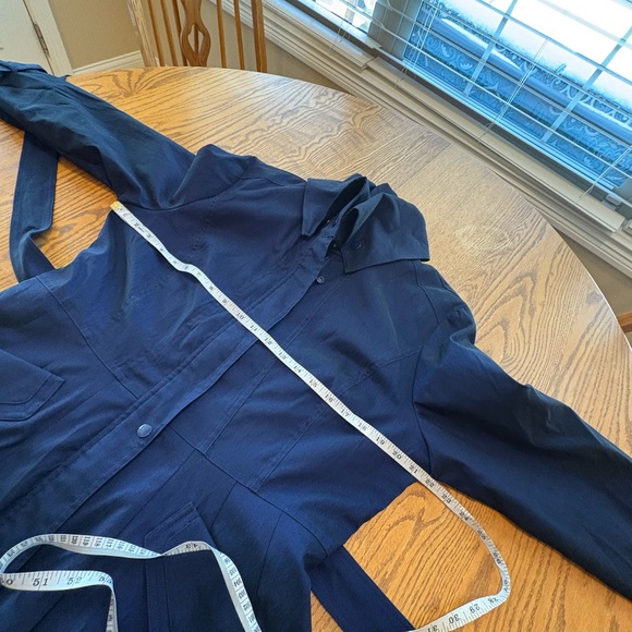 Samuel Dong Bubble Trench Rain Coat women's size L midnight blue belted elegant - Picture 4 of 13
